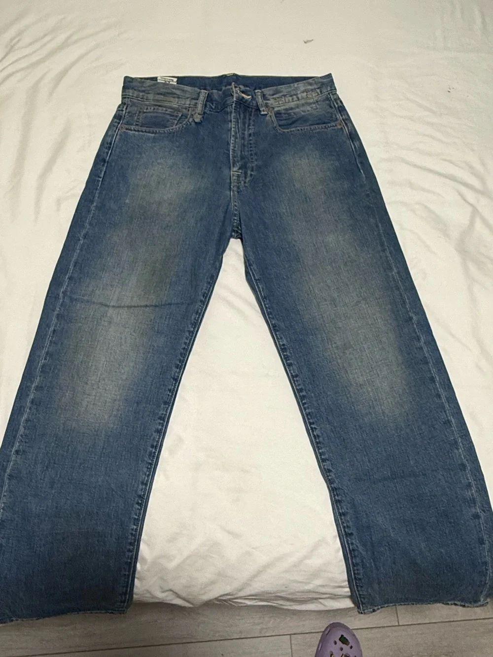 R13 Boyfriend Jeans in Faded Blue
